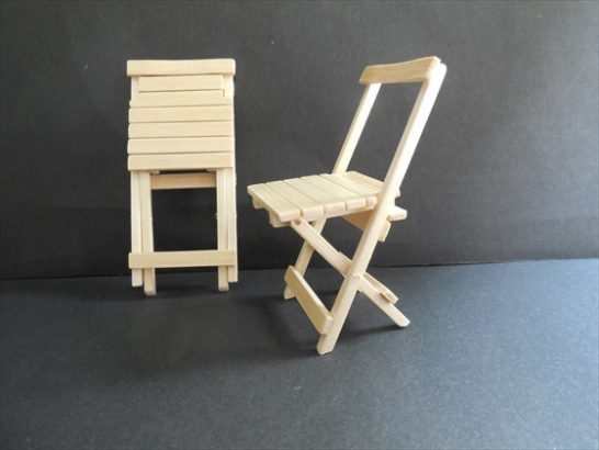 ミニチュアドールハウス折りたたみ椅子 | ミニチュア世界をつくる